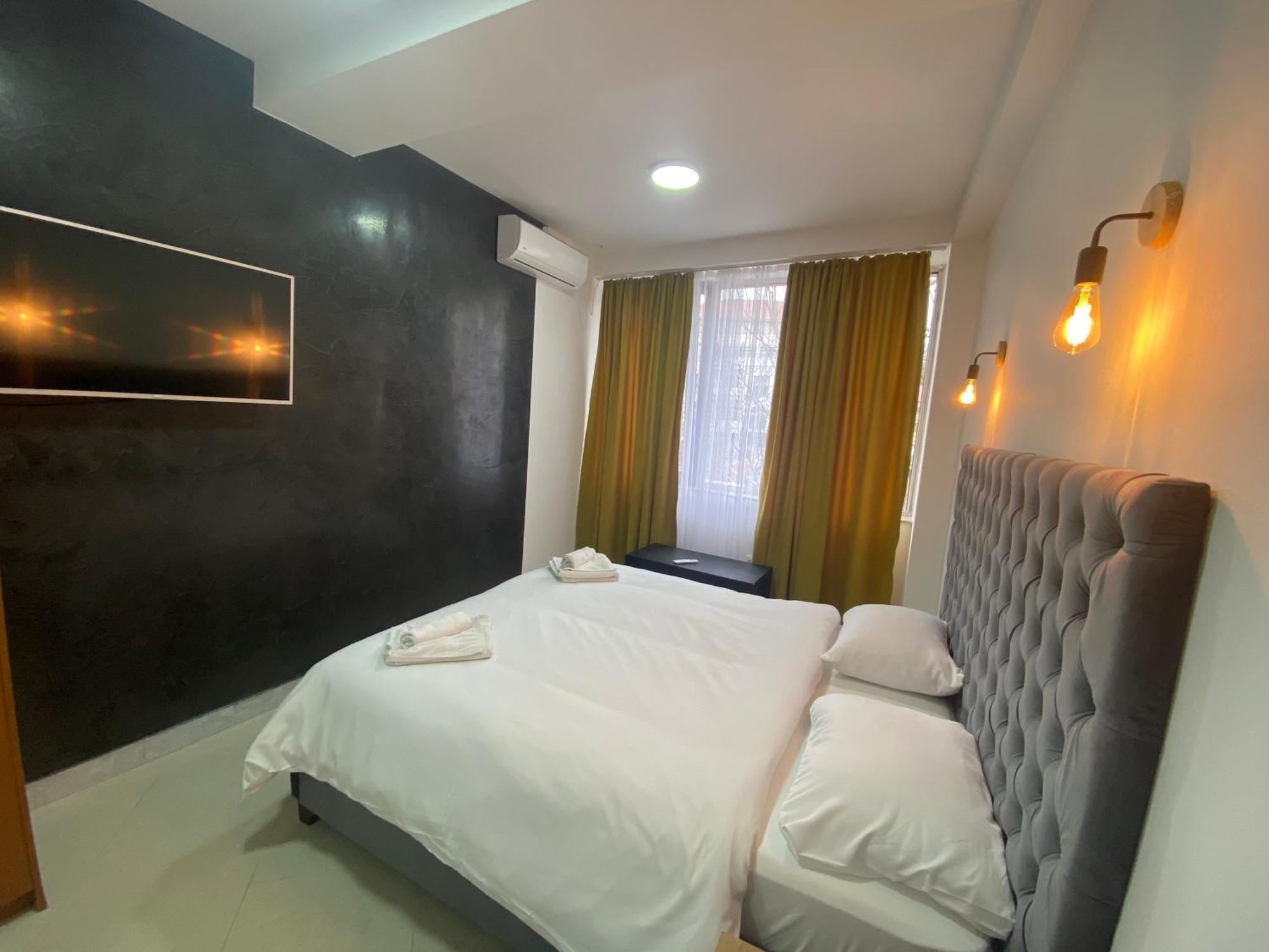 Hotel Fama Skopje Exteriér fotografie
